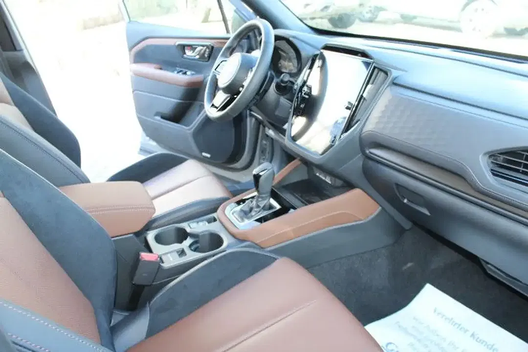Subaru Forester - Thumbnail 9