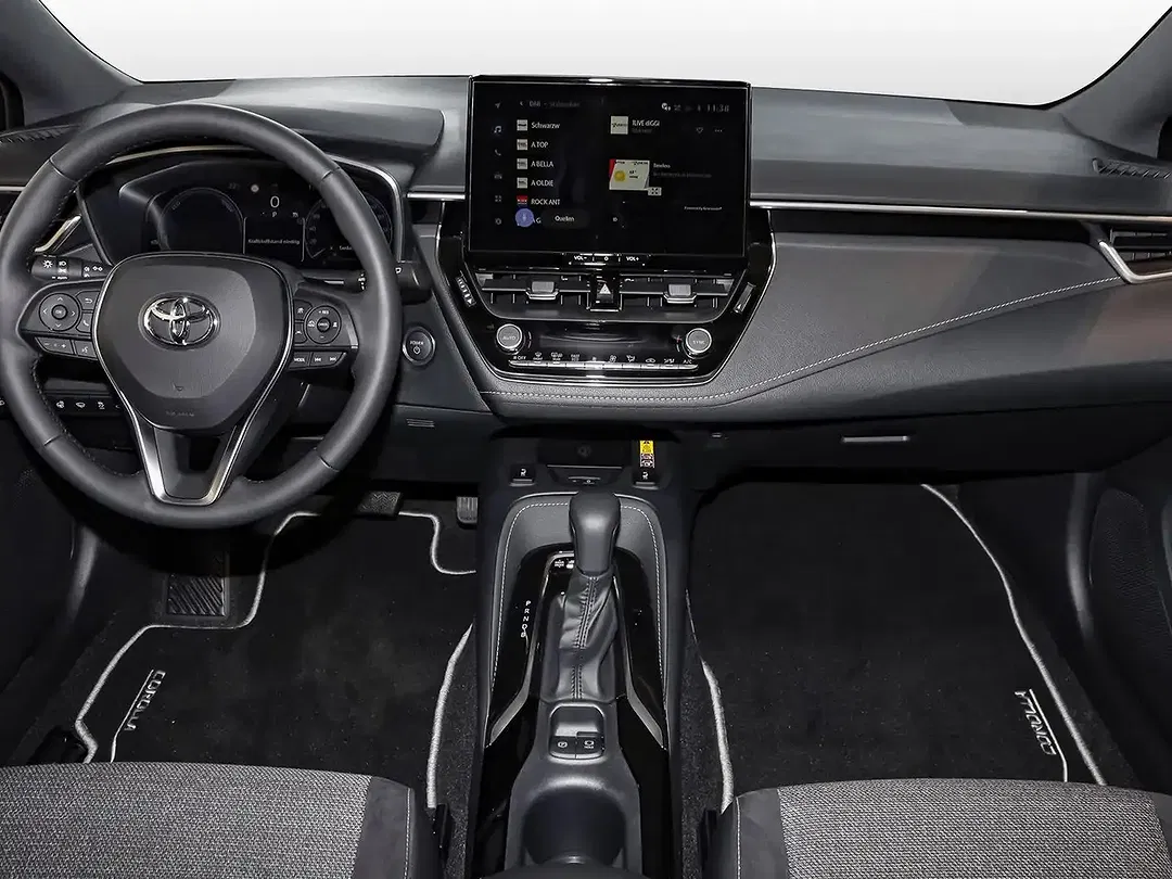 Toyota Corolla - Thumbnail 8