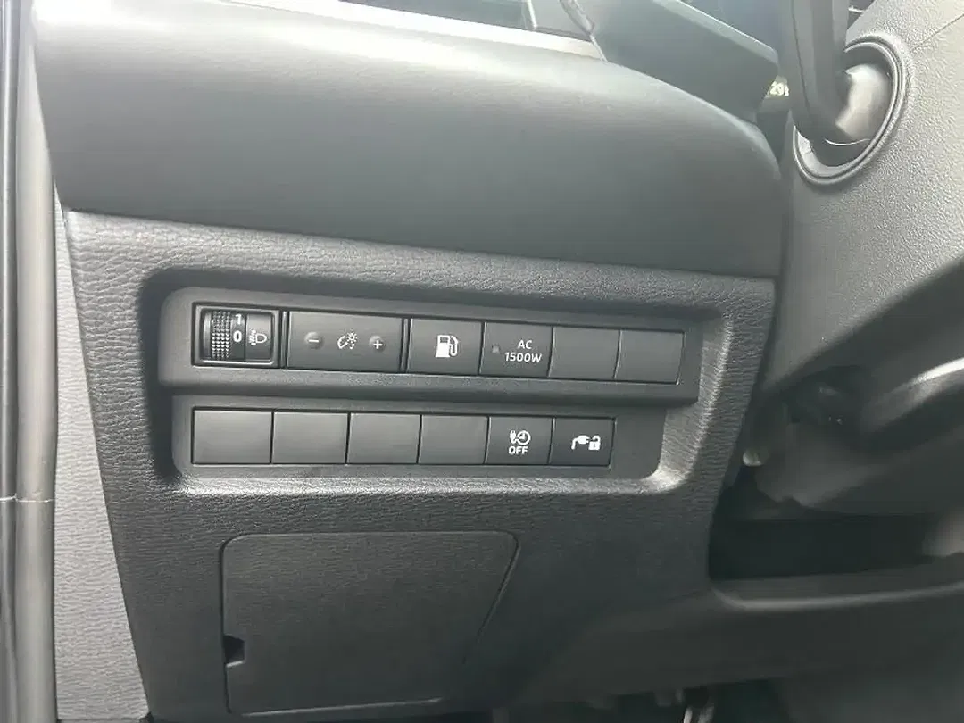 Mitsubishi Outlander - Thumbnail 15