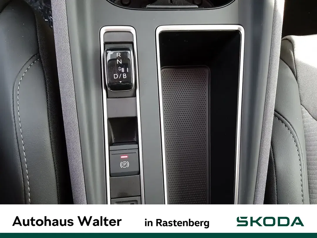 Skoda Enyaq - Thumbnail 10