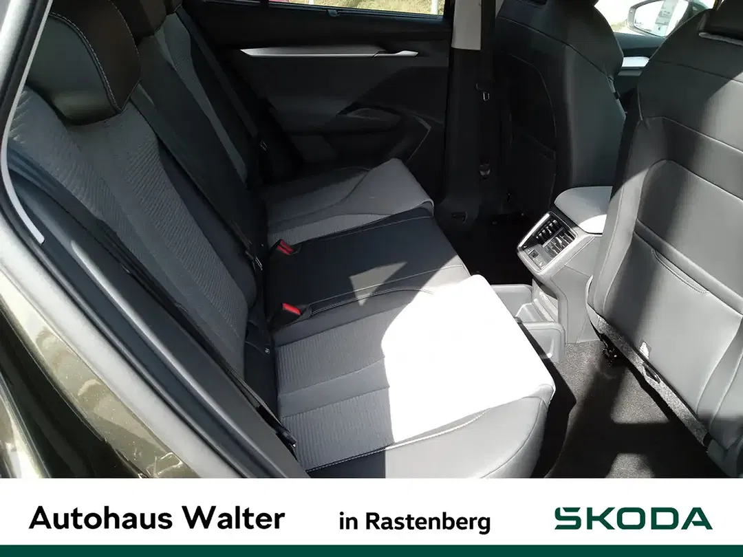 Skoda Enyaq - Thumbnail 5