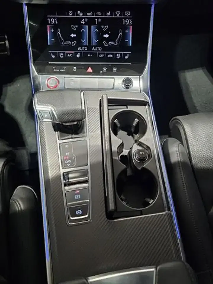Audi RS7 - Thumbnail 18