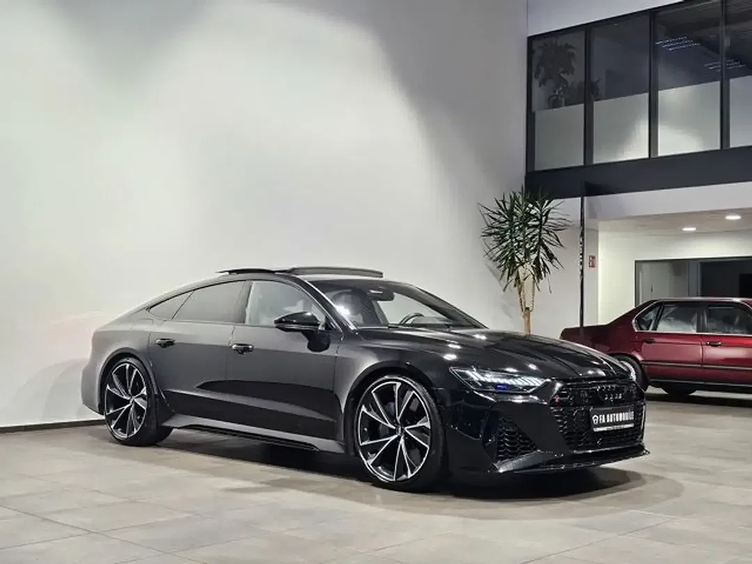 Audi RS7 - Thumbnail 3