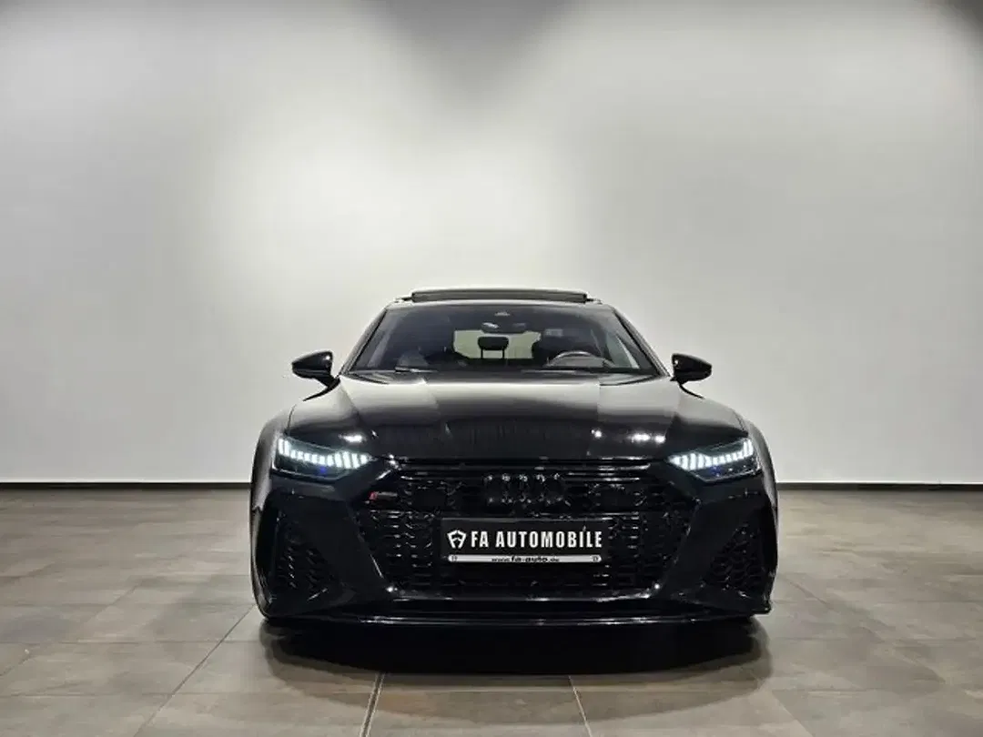Audi RS7 - Thumbnail 4