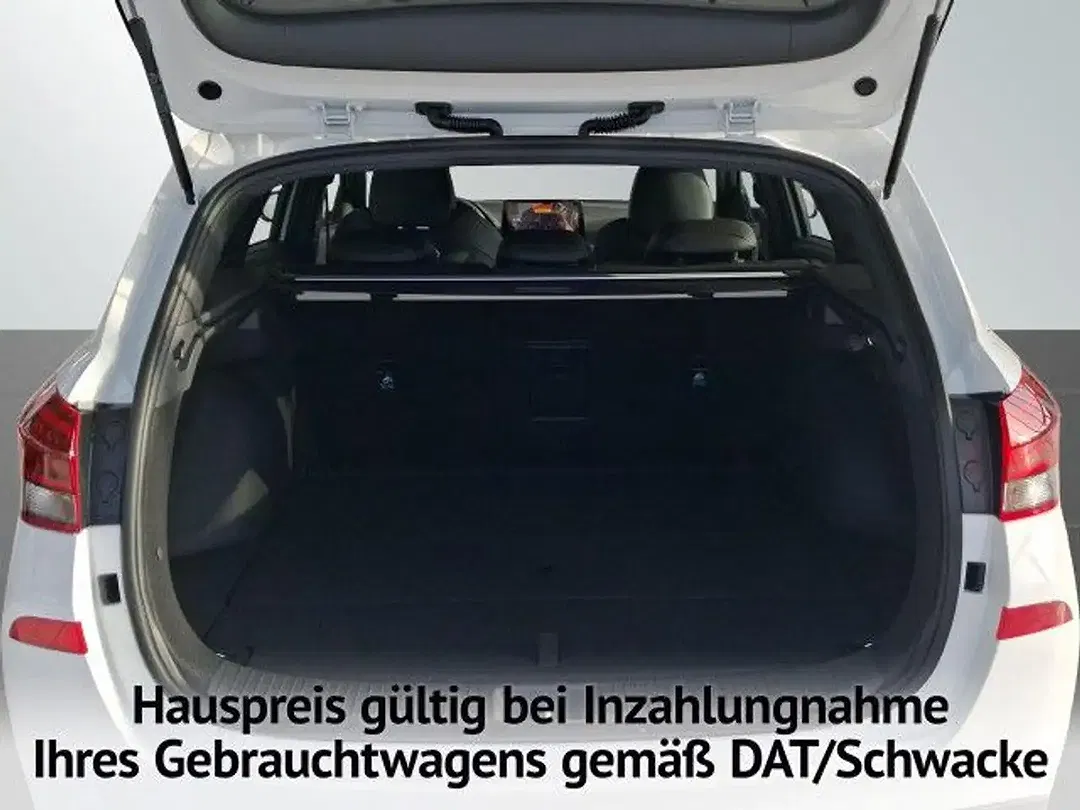 Hyundai i30 - Thumbnail 13