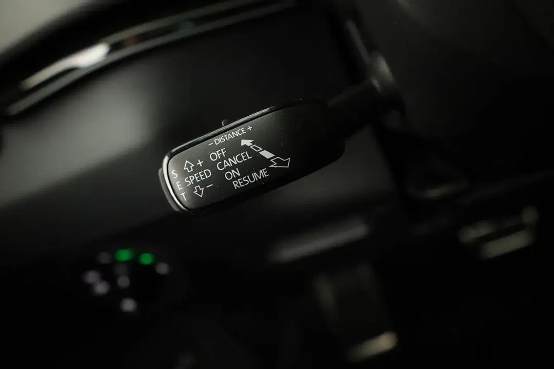 Skoda Karoq - Thumbnail 10