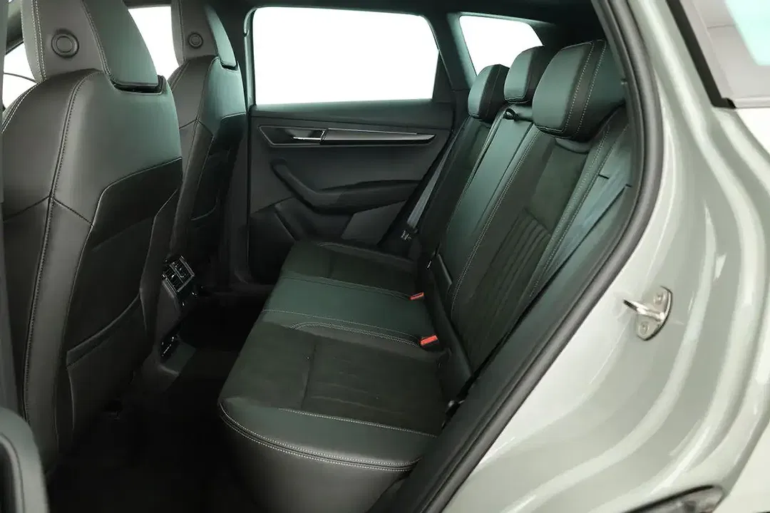 Skoda Karoq - Thumbnail 12
