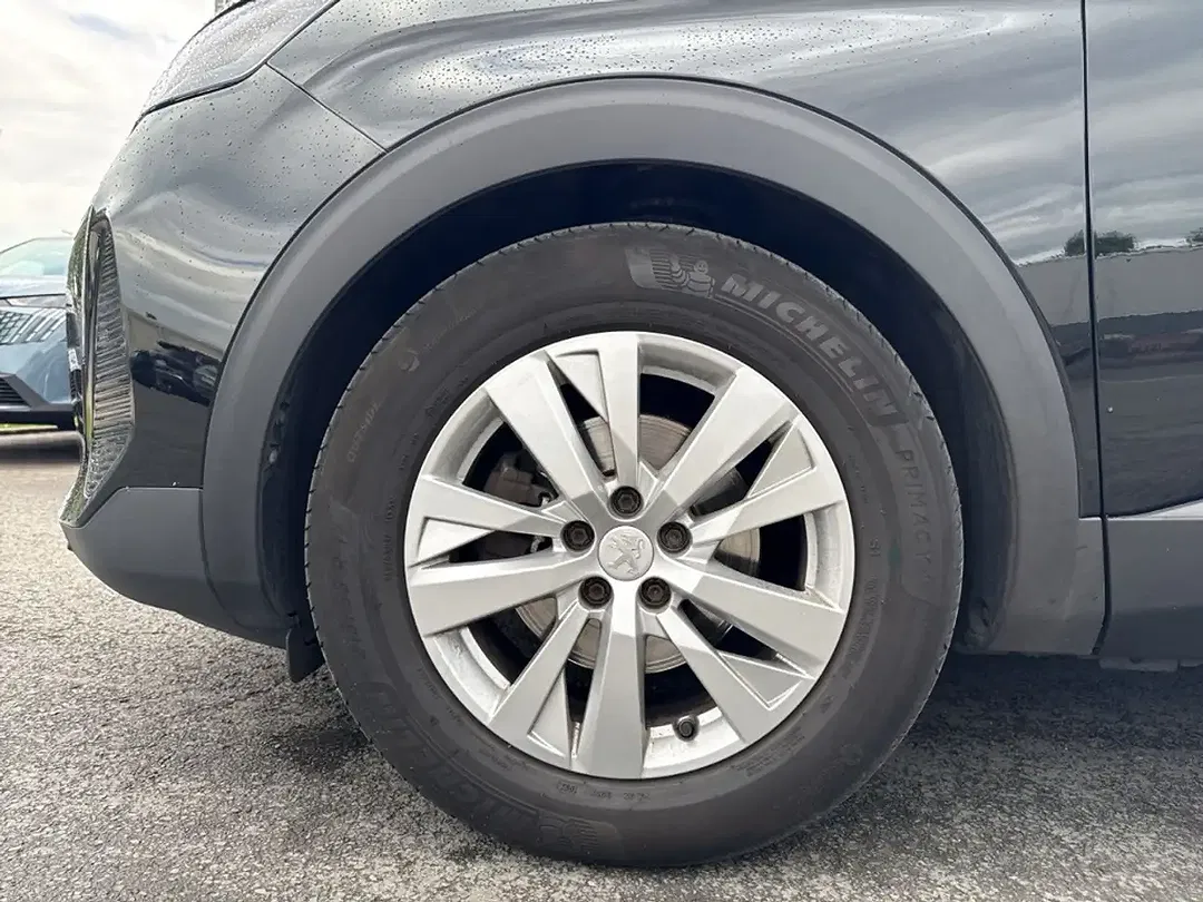 Peugeot 5008 - Thumbnail 11