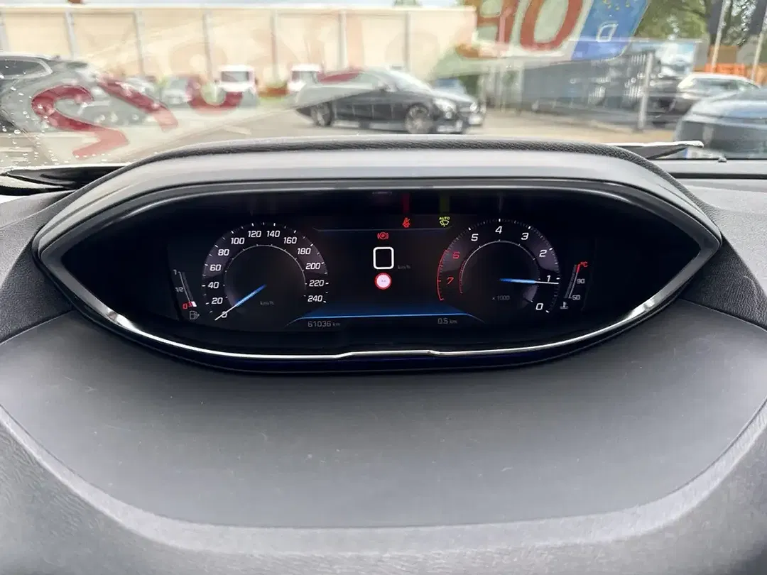 Peugeot 5008 - Thumbnail 14