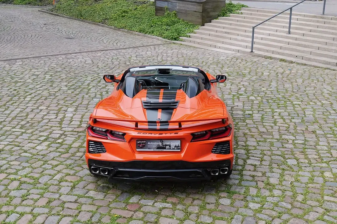 Corvette Stingray - Thumbnail 4