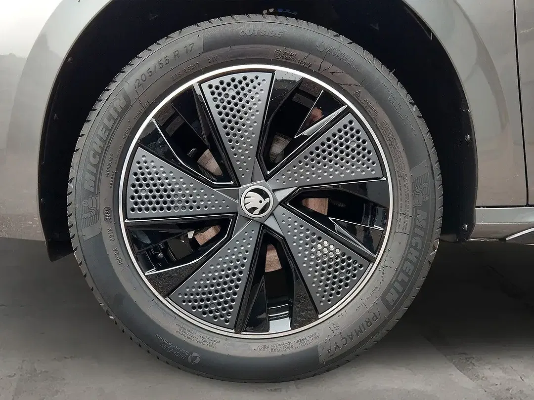 Skoda Kamiq - Thumbnail 9