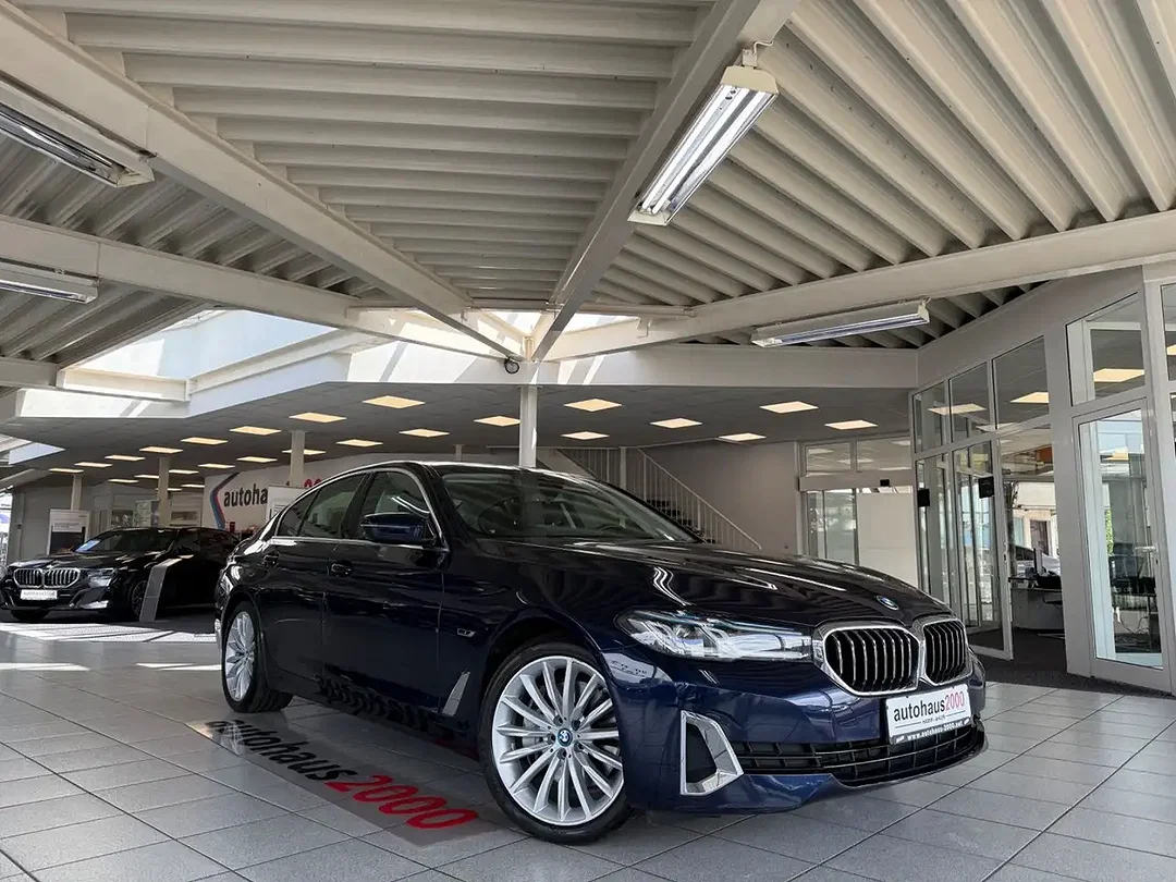 BMW 545 - Afbeelding 1