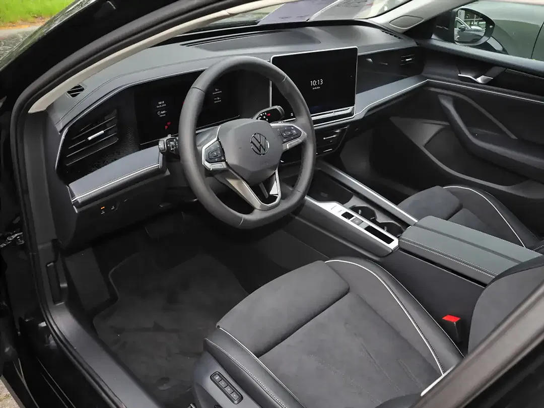 Volkswagen Passat Variant - Thumbnail 11
