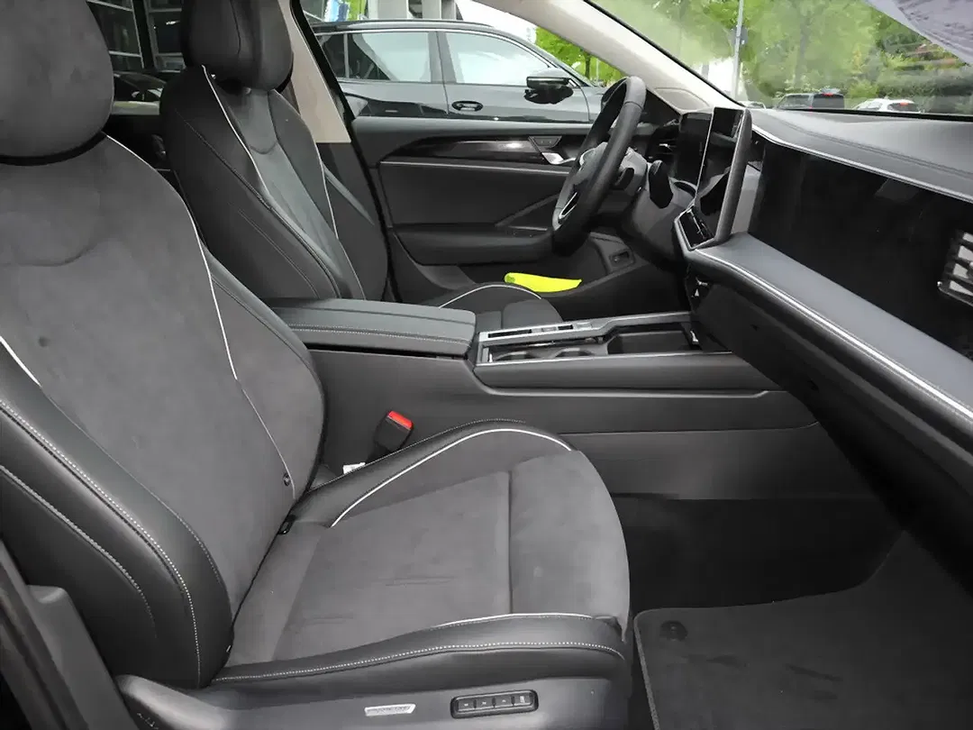 Volkswagen Passat Variant - Thumbnail 9