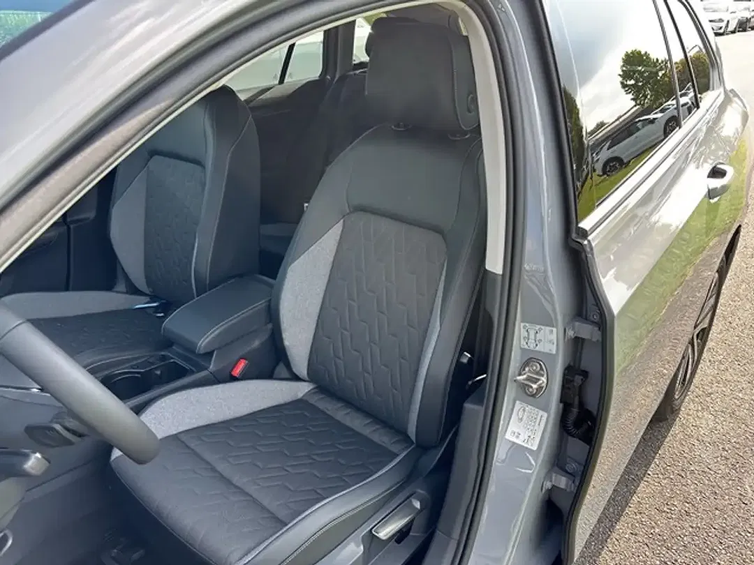 Volkswagen Golf Variant - Thumbnail 13