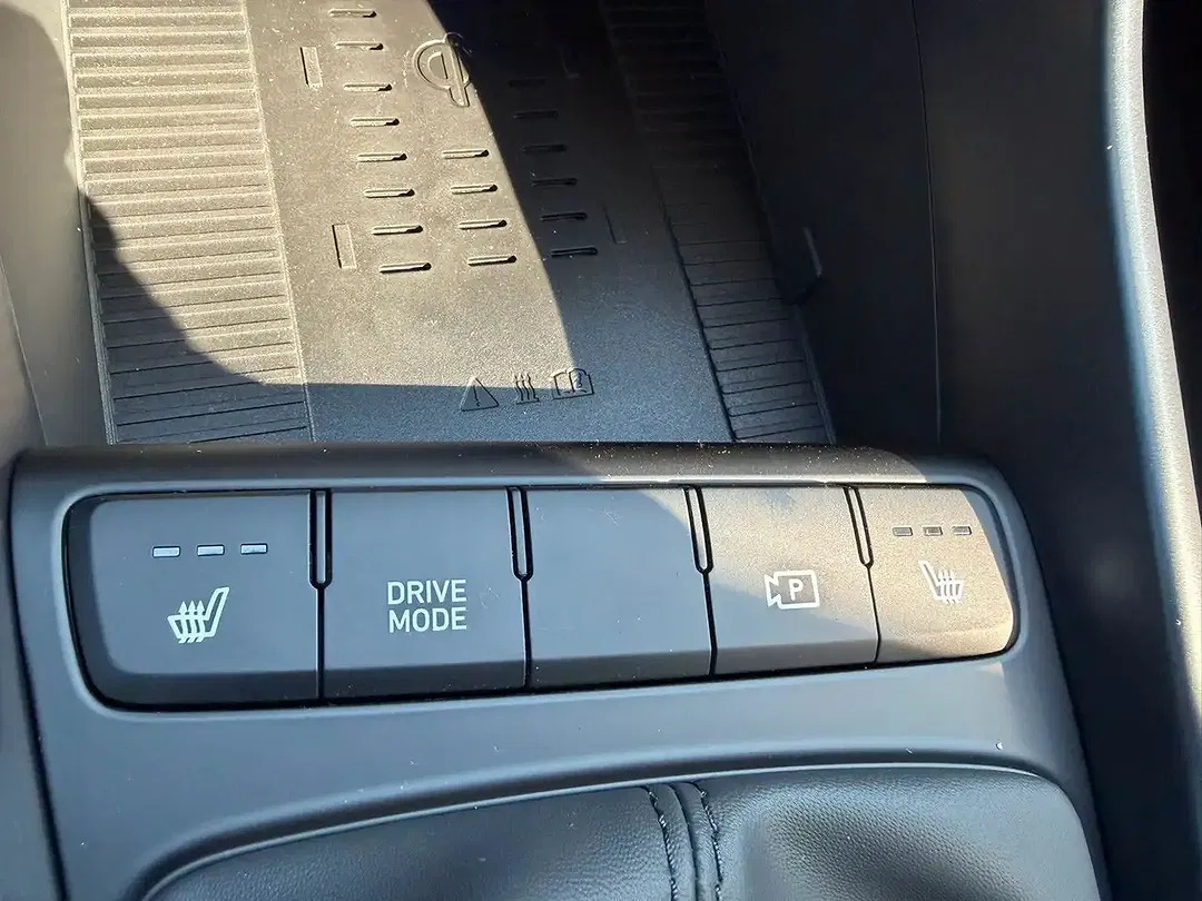 Hyundai i20 - Thumbnail 11