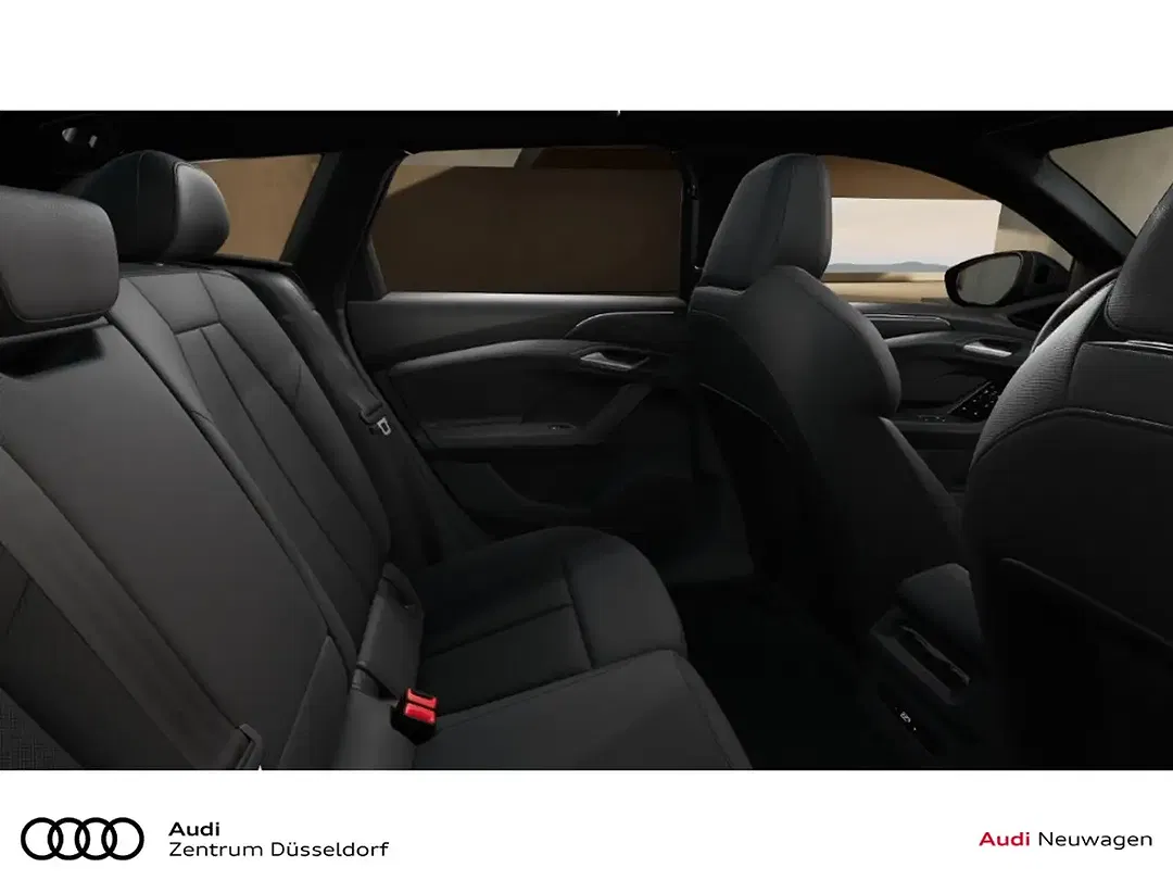Audi Q3 - Thumbnail 11
