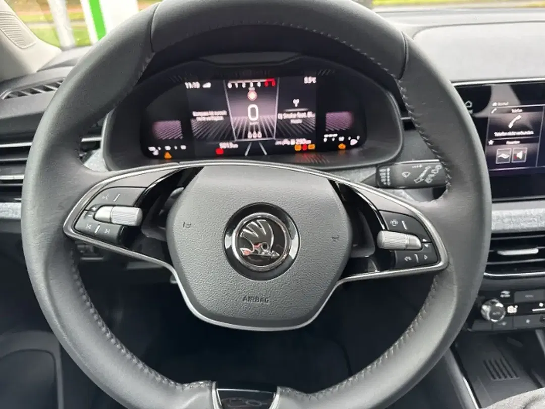 Skoda Kamiq - Thumbnail 23