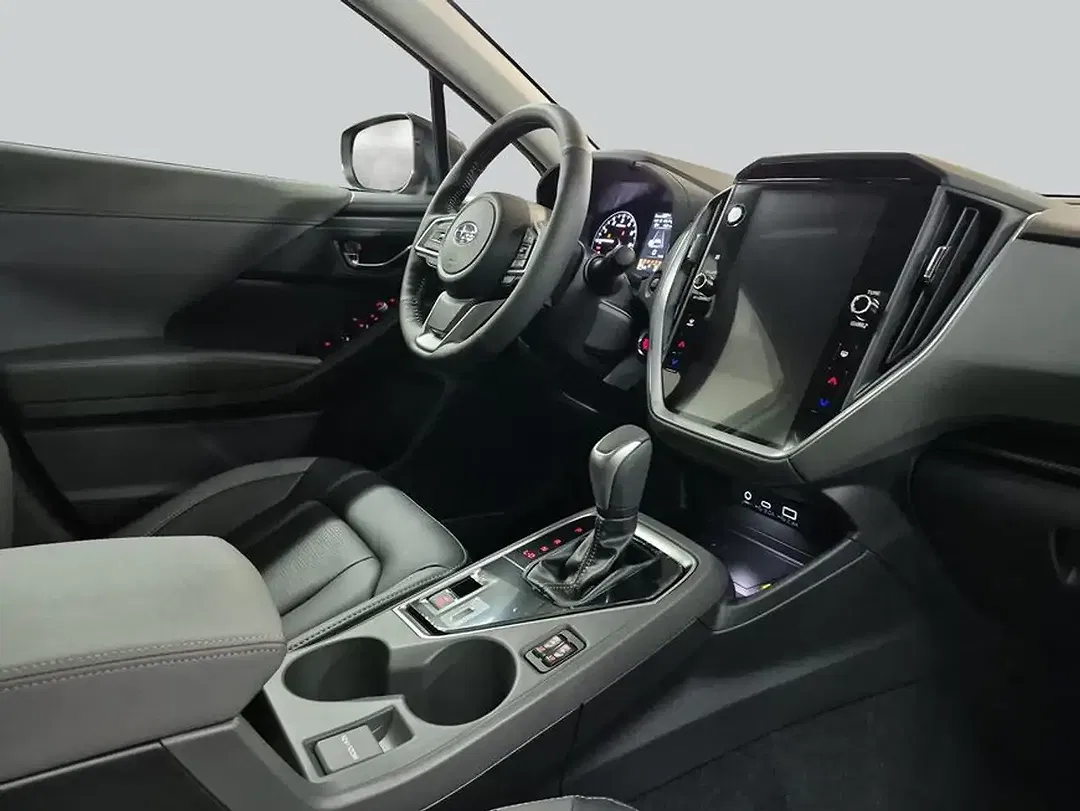 Subaru Crosstrek - Thumbnail 10