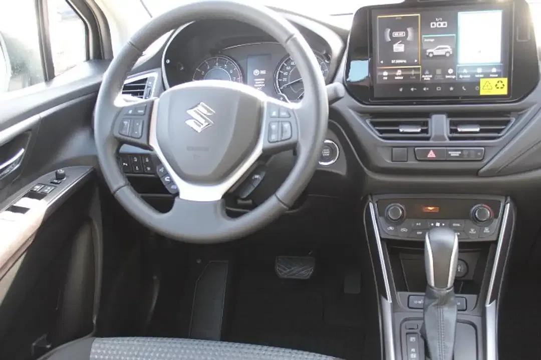 Suzuki S-Cross - Thumbnail 10