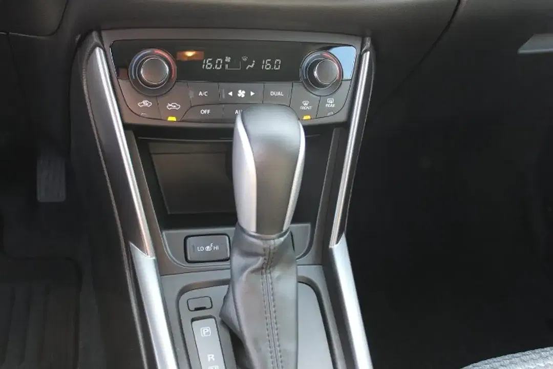 Suzuki S-Cross - Thumbnail 12
