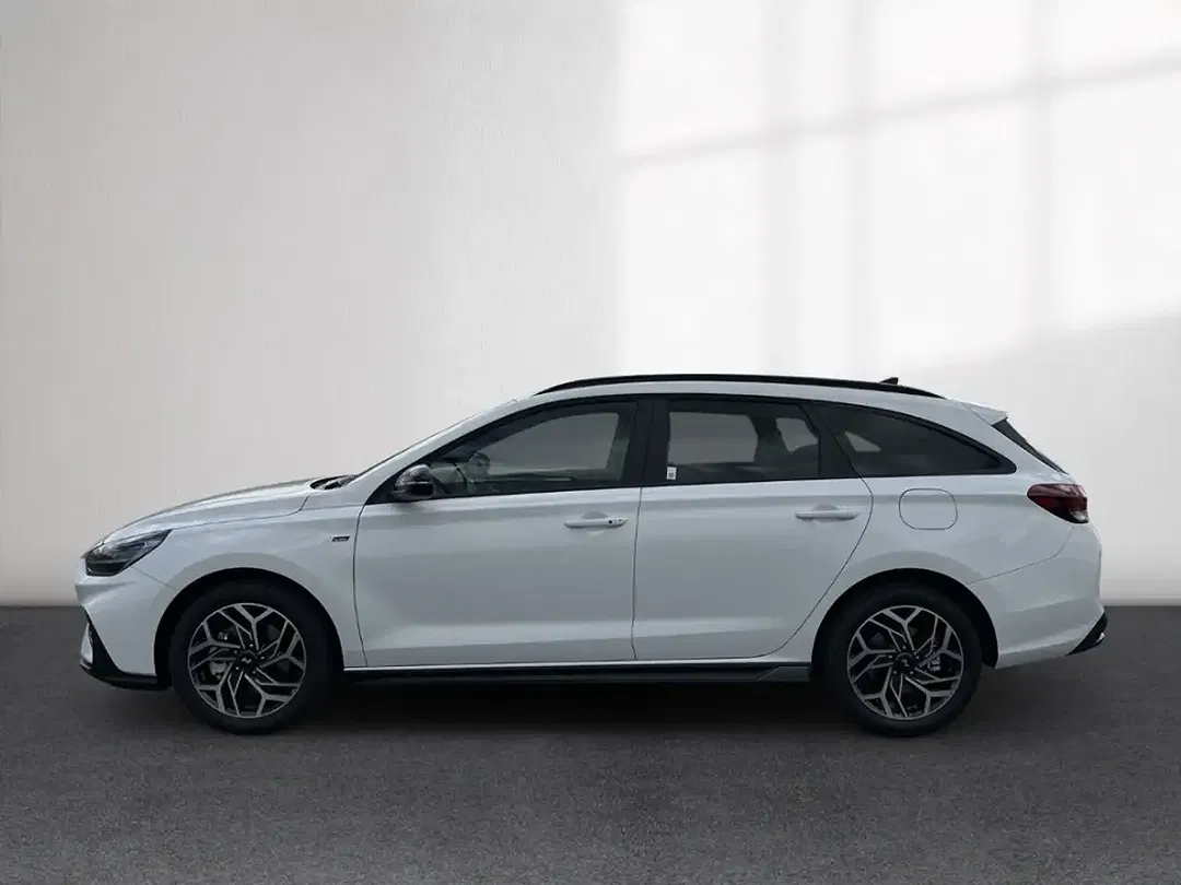 Hyundai i30 - Thumbnail 2