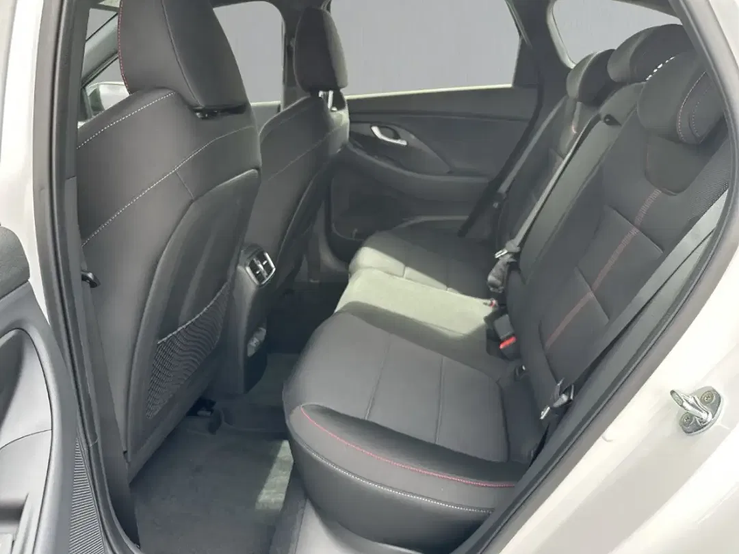 Hyundai i30 - Thumbnail 8