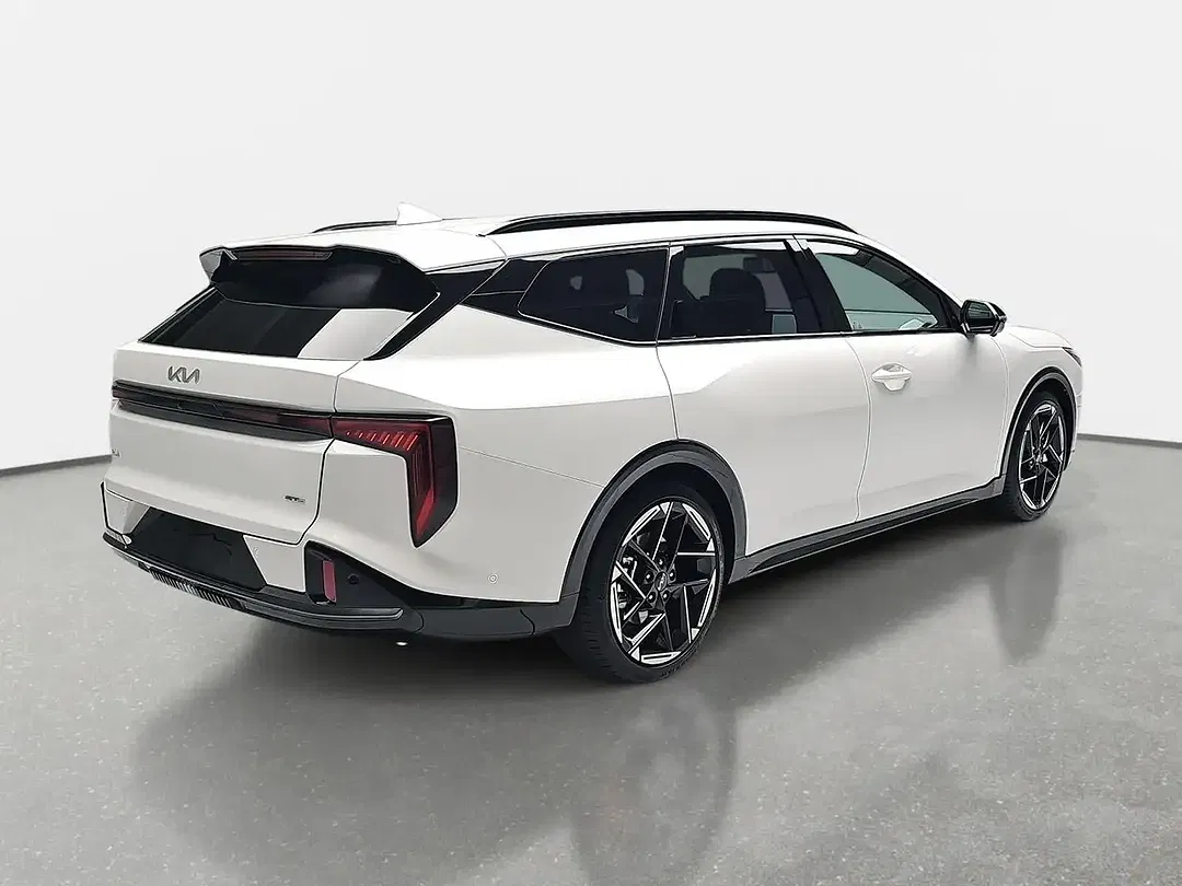 Kia K4 - Thumbnail 3