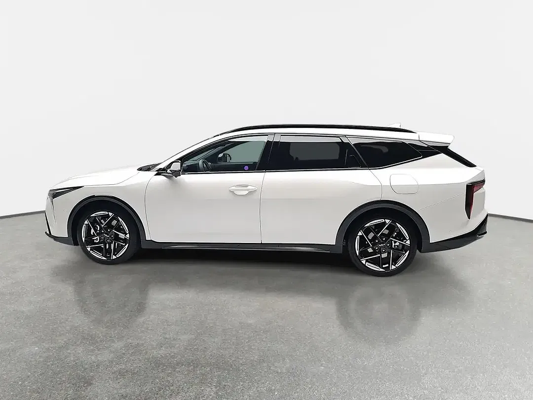 Kia K4 - Thumbnail 5