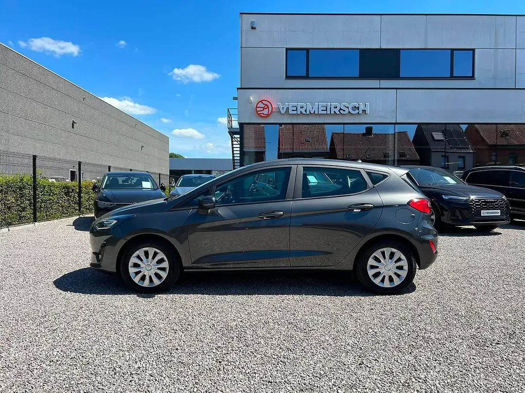 Ford Fiesta - Thumbnail 8