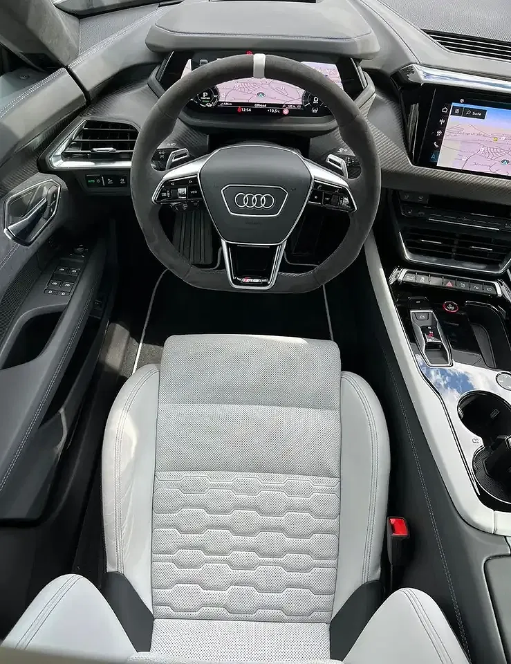 Audi RS e-tron GT - Thumbnail 15