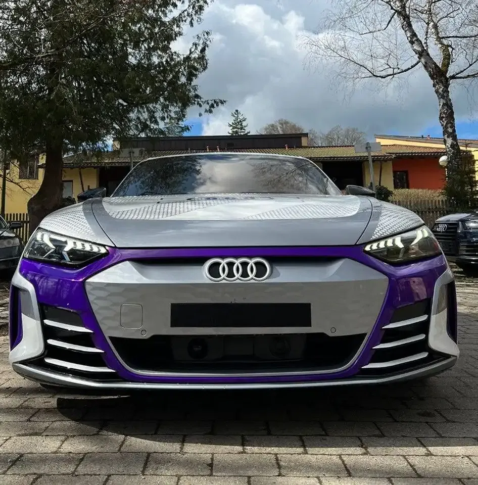 Audi RS e-tron GT - Thumbnail 3