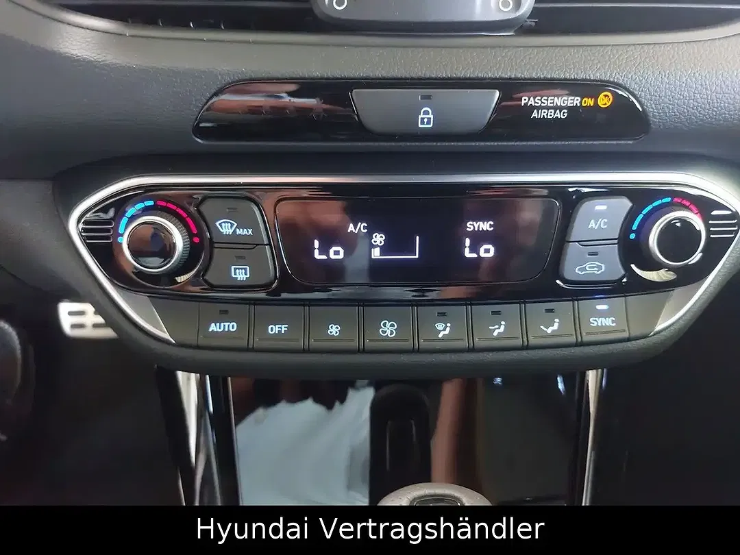 Hyundai i30 - Thumbnail 15