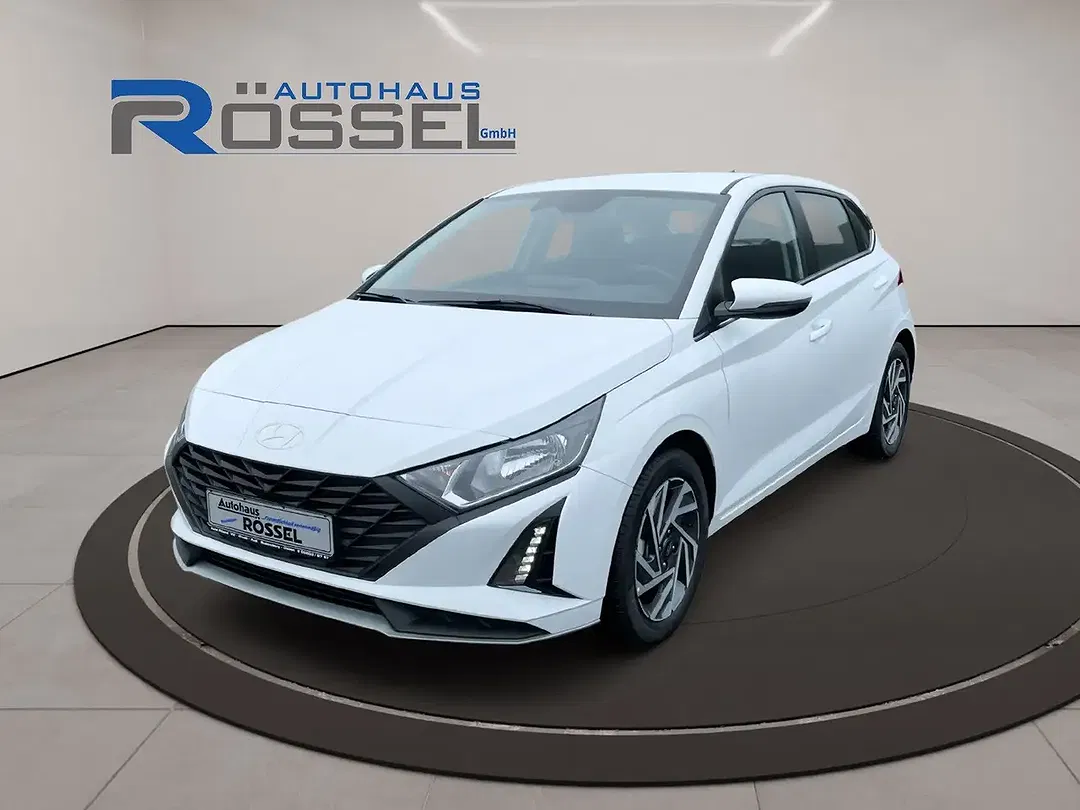 Hyundai i20 - Thumbnail 1