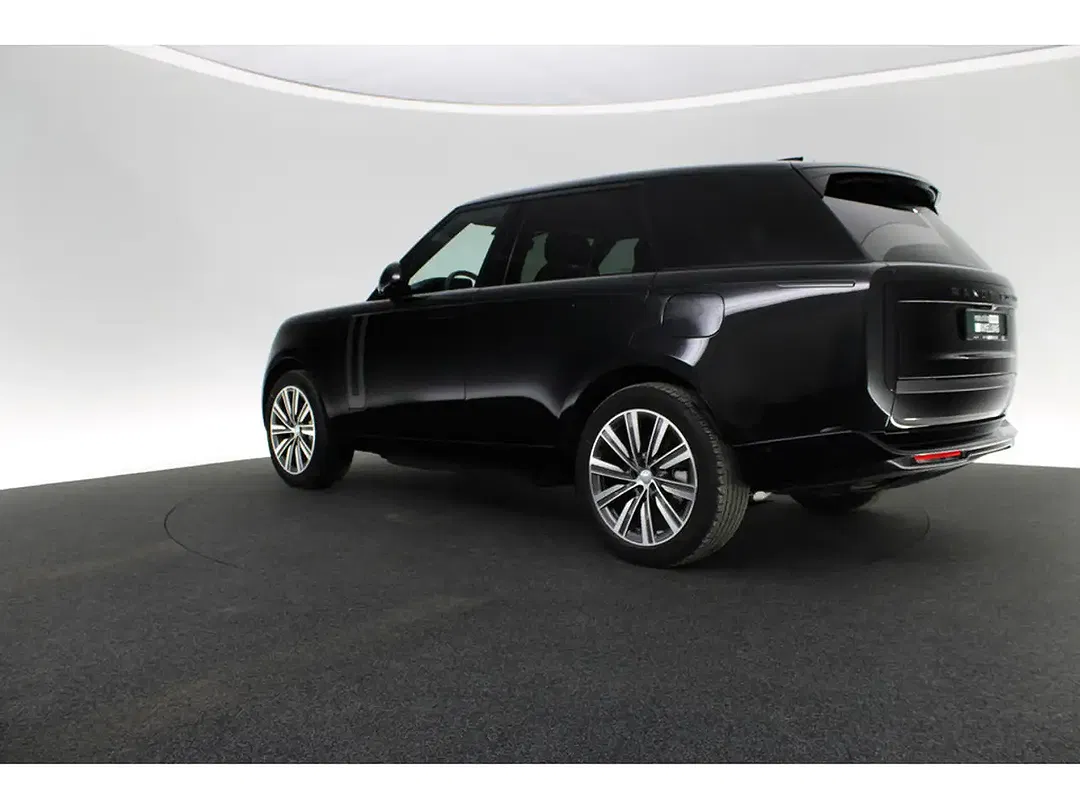 Land Rover Range Rover - Thumbnail 3