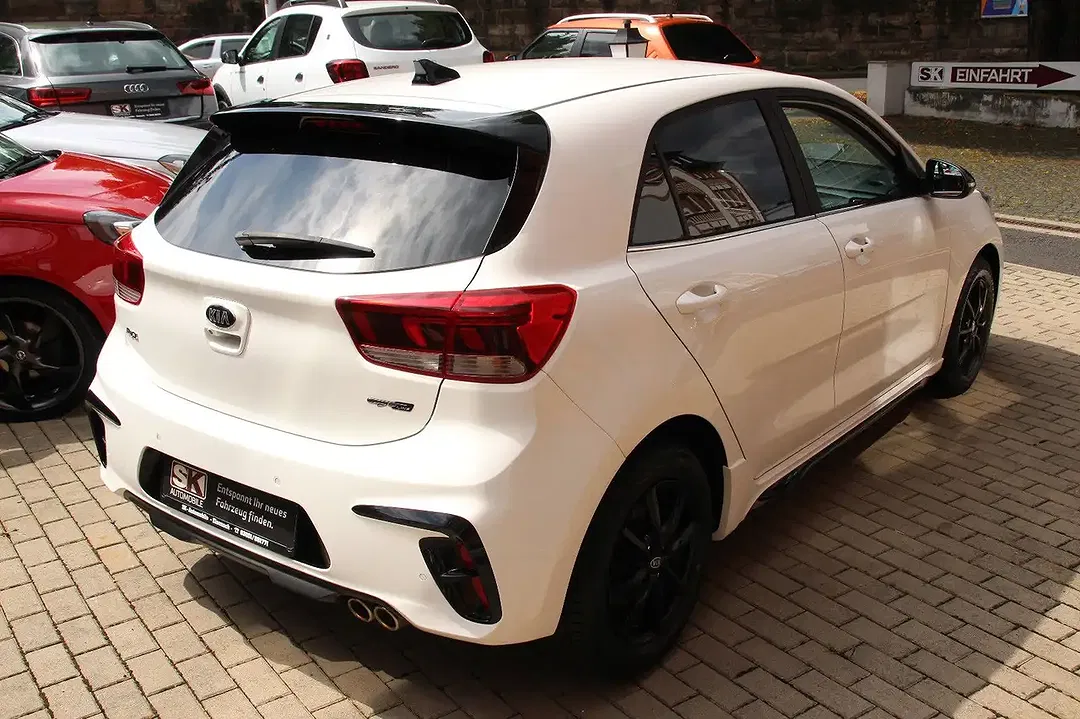Kia Rio - Thumbnail 5