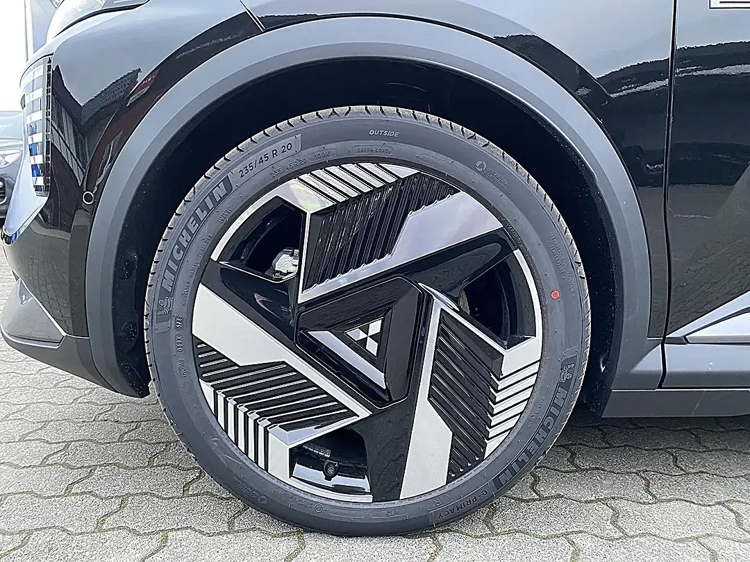 Mitsubishi Eclipse Cross - Thumbnail 10
