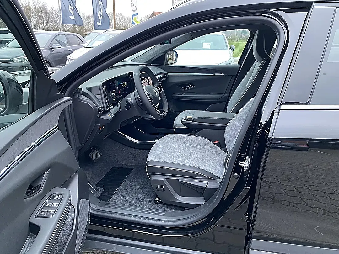 Mitsubishi Eclipse Cross - Thumbnail 11