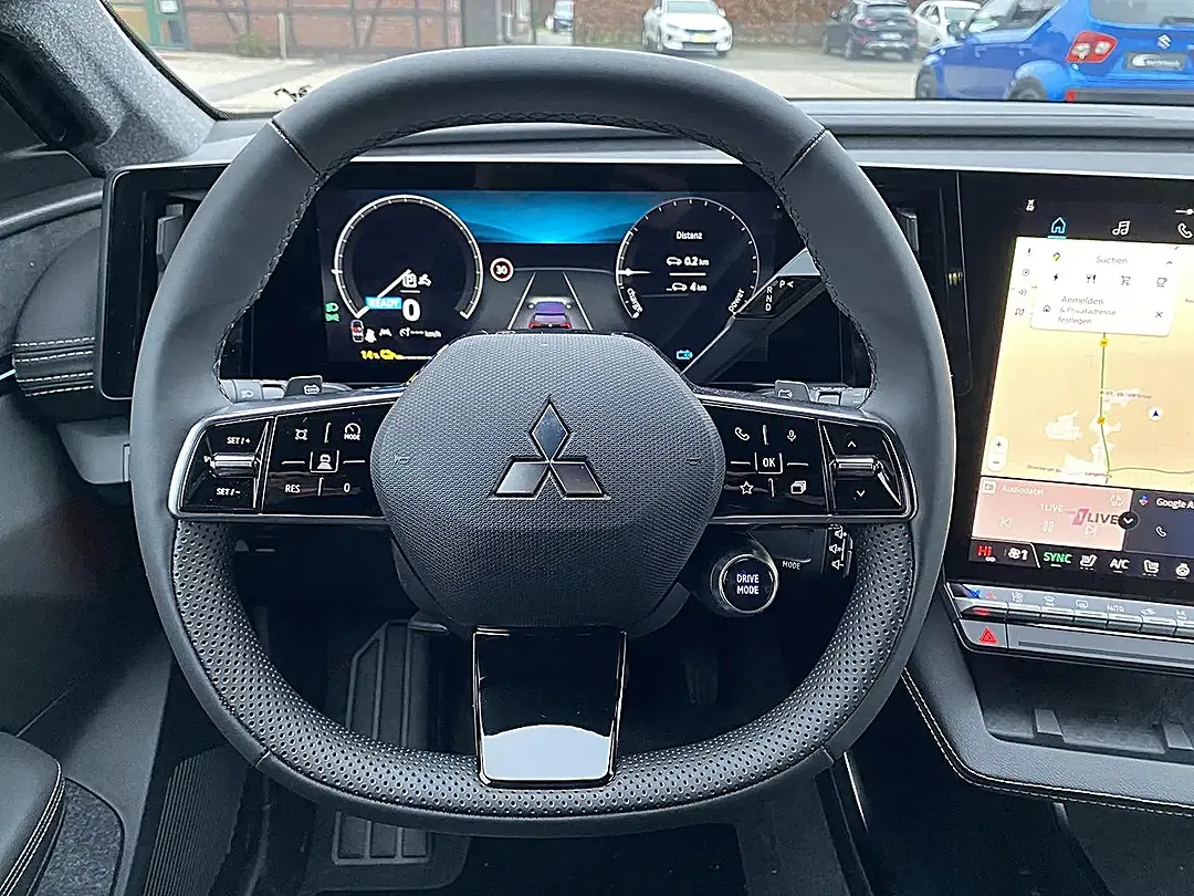 Mitsubishi Eclipse Cross - Thumbnail 12