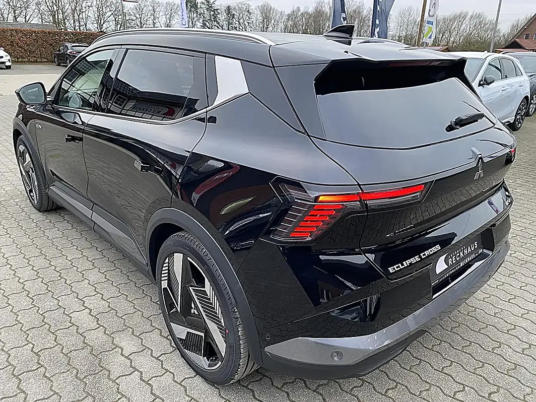 Mitsubishi Eclipse Cross - Thumbnail 5