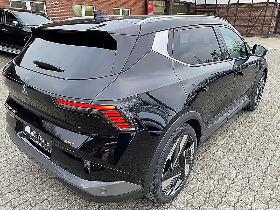 Mitsubishi Eclipse Cross - Thumbnail 7