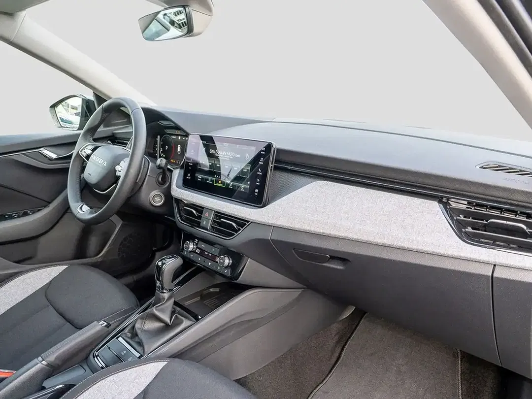 Skoda Scala - Thumbnail 8