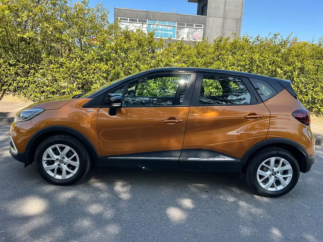 Renault Captur - Thumbnail 8