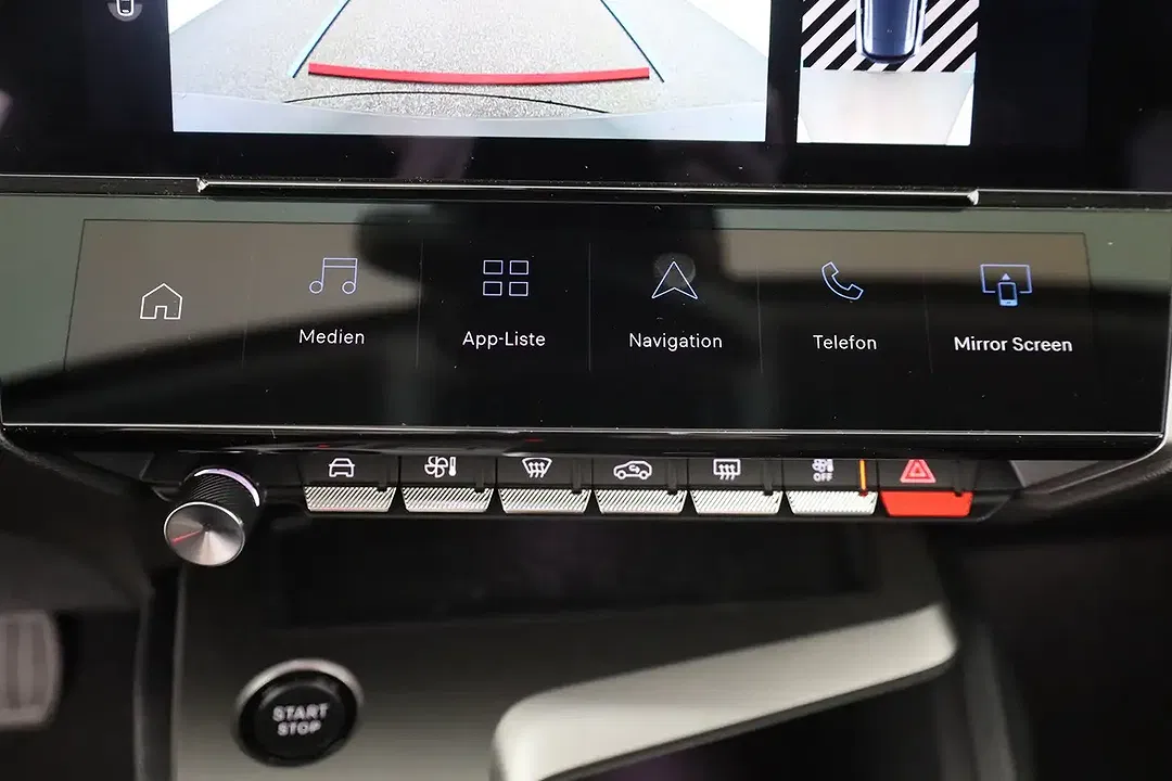 Peugeot 308 - Thumbnail 11