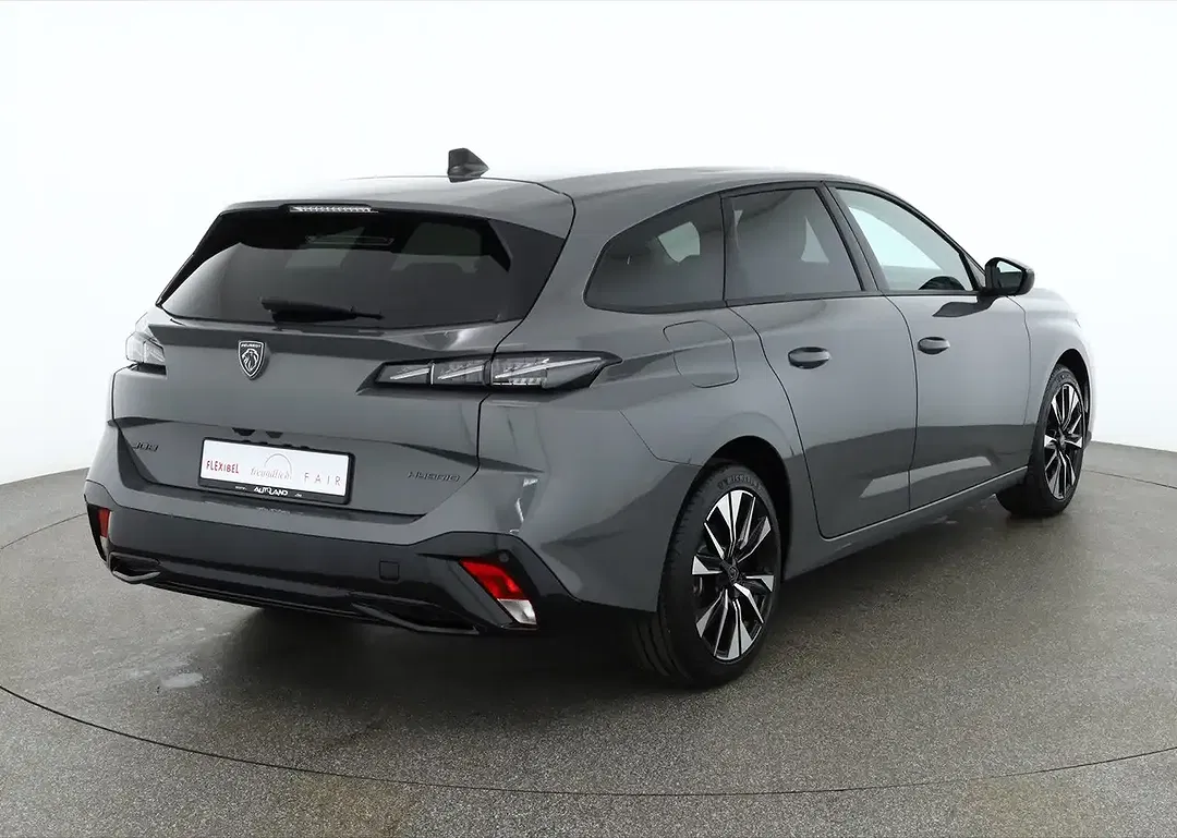 Peugeot 308 - Thumbnail 4