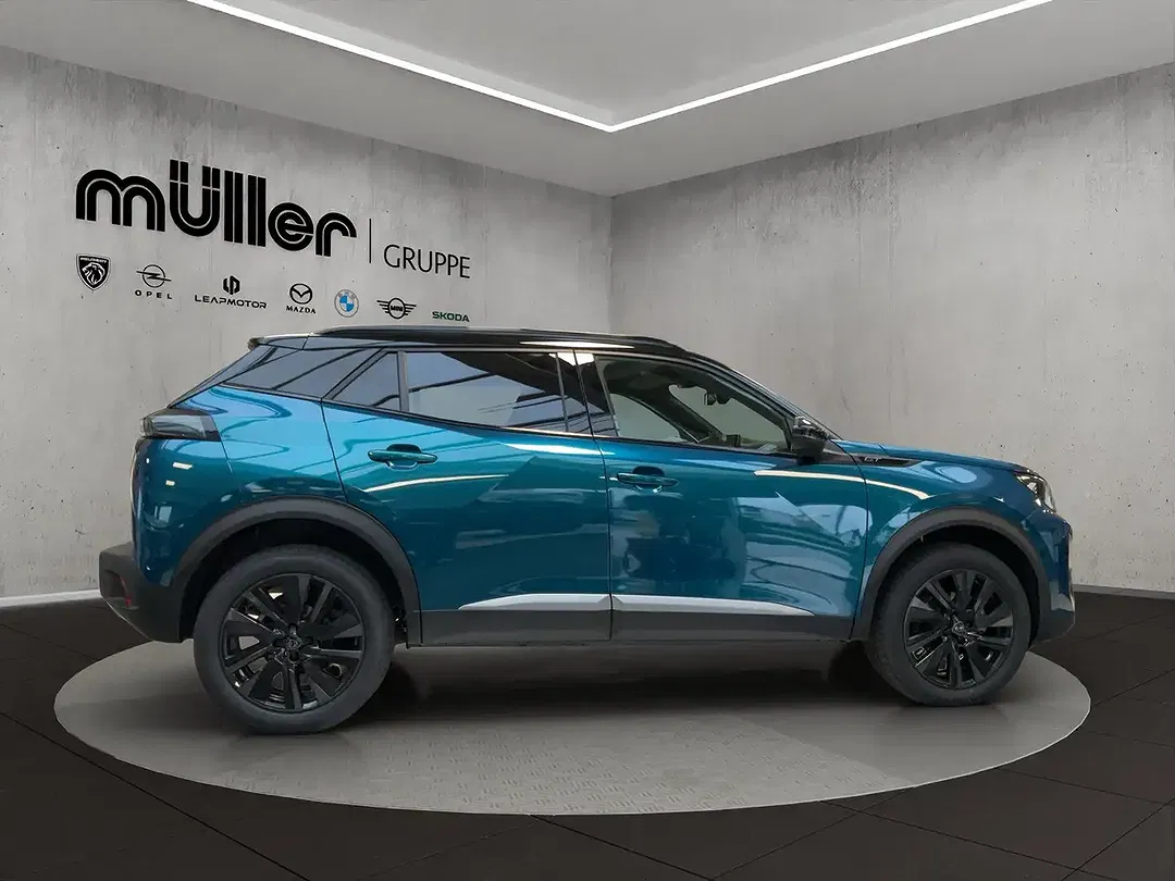 Peugeot 2008 - Thumbnail 4