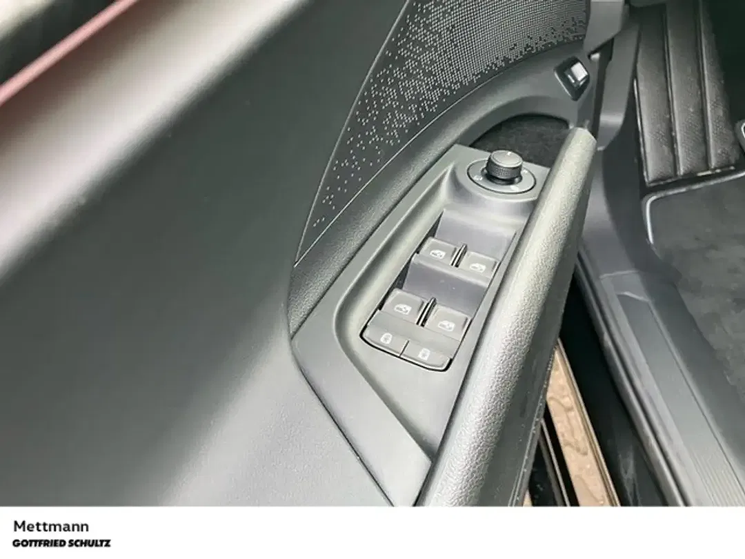 Skoda Enyaq - Thumbnail 10