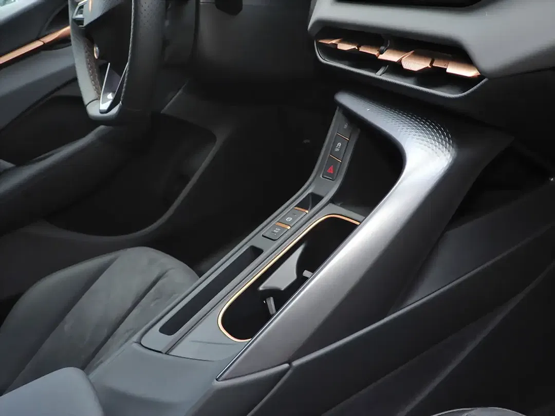 CUPRA Terramar - Thumbnail 5