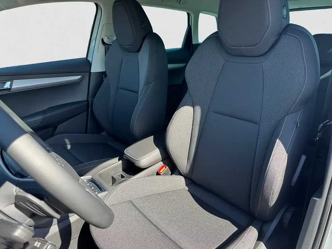 Skoda Karoq - Thumbnail 8