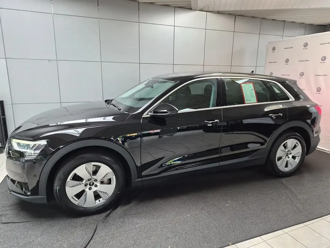 Audi e-tron - Thumbnail 6